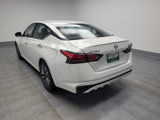 Used 2023 Nissan Altima 2.5 SV image 5