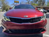 Used 2019 Kia Optima S image 2
