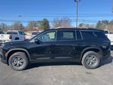 New 2025 Chevrolet Traverse LT w/ Driver Confidence Package image 2