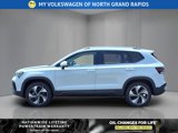 New 2025 Volkswagen Taos SE image 5
