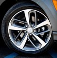 Used 2021 Hyundai Kona Limited image 3