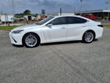 Used 2024 Lexus ES 300h w/ Luxury Package image 6