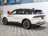 New 2025 Lincoln Nautilus Reserve image 4