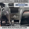 Used 2017 Ford Explorer Platinum image 5