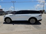 Used 2020 Lincoln Aviator Reserve w/ Equipment Group 201A image 3