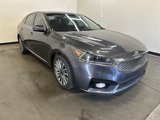 Used 2018 Kia Cadenza Premium image 1
