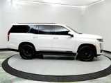 Used 2022 Cadillac Escalade Luxury image 4