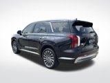 Used 2024 Hyundai Palisade Calligraphy image 3