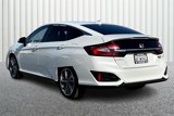 Used 2018 Honda Clarity Touring image 2