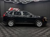 Used 2023 Honda CR-V LX image 4