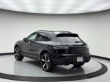 Used 2025 Porsche Macan image 3