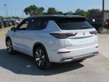 New 2025 Mitsubishi Outlander SEL image 5
