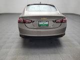 Used 2022 Chevrolet Malibu LT image 6
