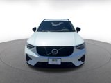Used 2024 Volvo XC40 B5 Core image 4