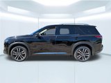 New 2025 Nissan Pathfinder Platinum image 2