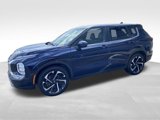 Used 2024 Mitsubishi Outlander SE image 3
