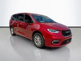 New 2026 Chrysler Pacifica Select image 3