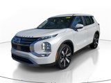New 2025 Mitsubishi Outlander SE image 3