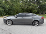 Used 2017 Ford Fusion SE image 3