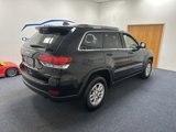Used 2020 Jeep Grand Cherokee Laredo image 4