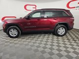 New 2025 Jeep Grand Cherokee Laredo w/ Luxury Tech Group I image 4