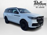 New 2025 Lincoln Navigator Reserve image 3