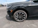 New 2025 Lincoln Nautilus Reserve image 2