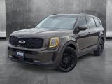 Used 2022 Kia Telluride SX w/ Nightfall Edition Package image 2