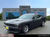 Used 2015 Dodge Challenger SXT image 4