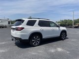 Used 2025 Honda Pilot Elite image 4