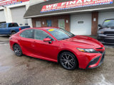 Used 2021 Toyota Camry SE image 2