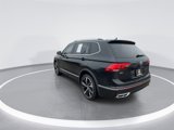 Used 2024 Volkswagen Tiguan SEL R-Line image 2
