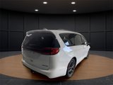 New 2024 Chrysler Pacifica Limited w/ S Appearance Package image 5