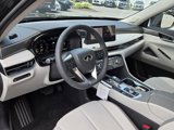 New 2026 INFINITI QX60 Luxe w/ Family Package image 4