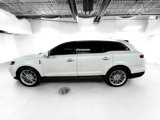 Used 2018 Lincoln MKT AWD w/ Technology Package image 3