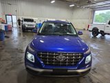 Used 2023 Hyundai Venue Limited image 2