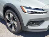 New 2026 Volvo V60 B5 Cross Country Plus w/ Protection Package Premier image 5