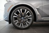 Used 2025 BMW X7 xDrive40i image 3