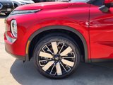 New 2025 Mitsubishi Outlander SE image 5