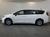 New 2026 Chrysler Pacifica Select image 4