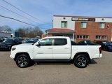 Used 2019 Toyota Tacoma TRD Off-Road image 3
