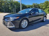 Used 2024 Toyota Camry LE image 3