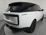 New 2025 Land Rover Range Rover SE image 2