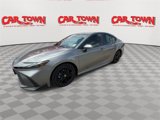 Used 2025 Toyota Camry SE image 4