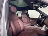 New 2025 Land Rover Range Rover SE image 3