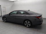 Used 2023 Hyundai Elantra SEL w/ Convenience Package image 3