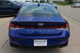 Used 2021 Hyundai Elantra SE w/ Cargo Package image 2