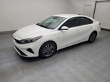 Used 2022 Kia Forte LXS image 2