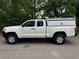 Used 2018 Toyota Tacoma SR5 image 2