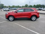 Used 2024 Ford Edge SEL w/ Convenience Package image 3